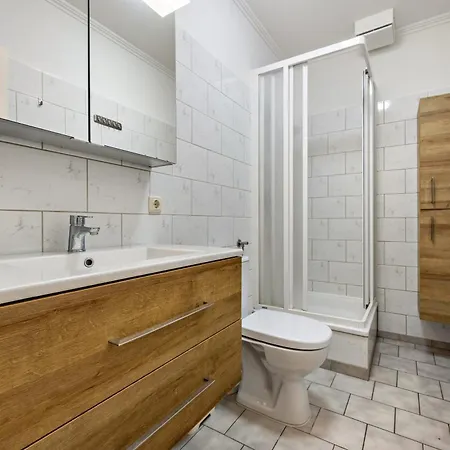 Apartment Storchenzimmer 2 *